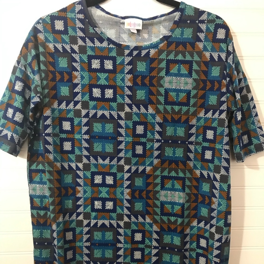 LuLaRoe Irma Tunic T